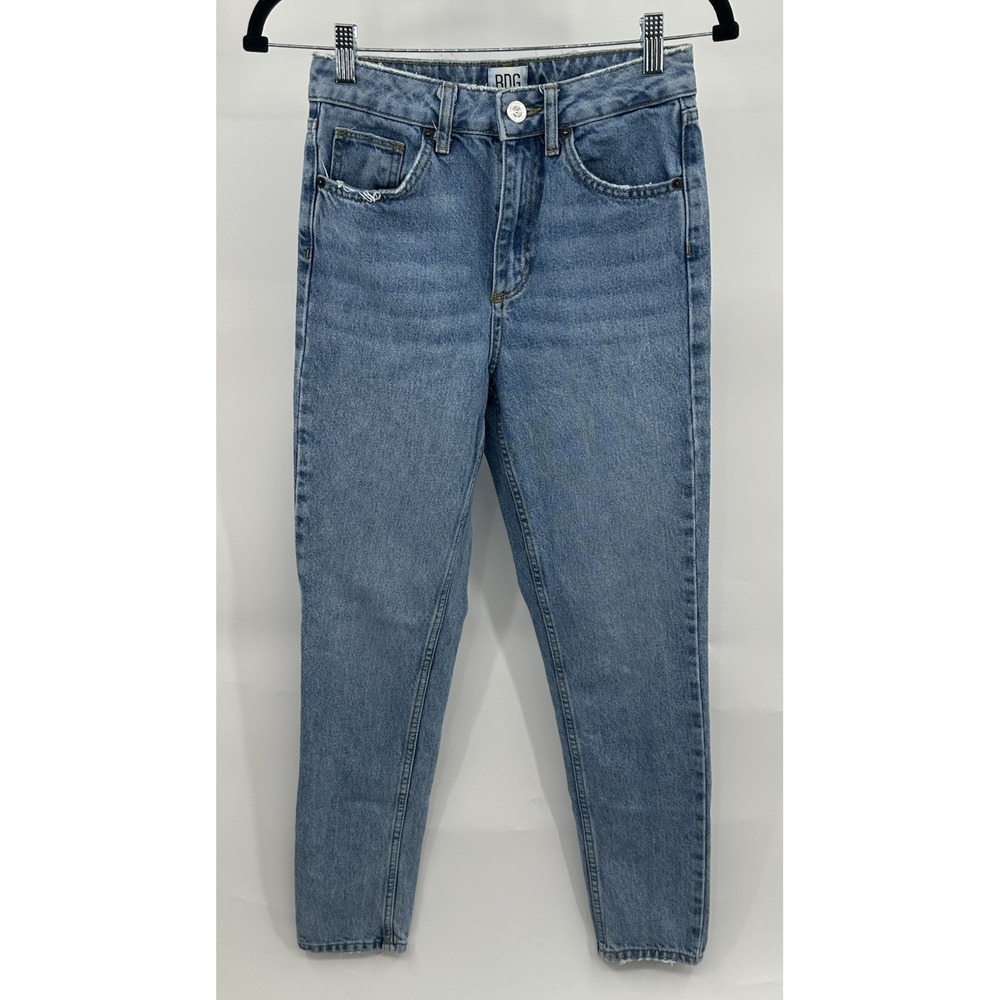 BDG Urban Outfitters Women's Mom Jeans Size 25 Blue Medium Wash High Rise Taper